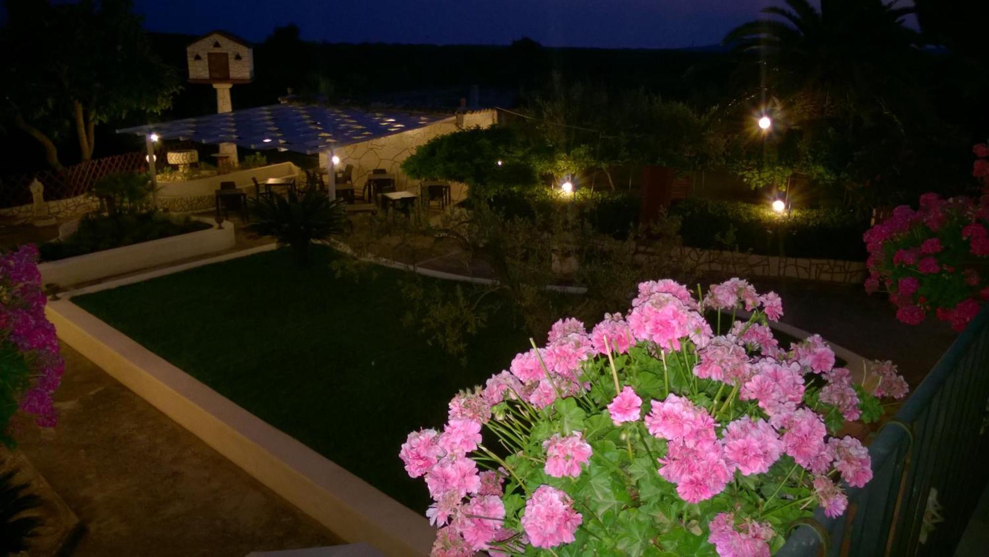 Villa Le Zarafe Ribera Esterno foto