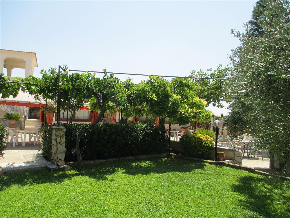 Villa Le Zarafe Ribera Esterno foto