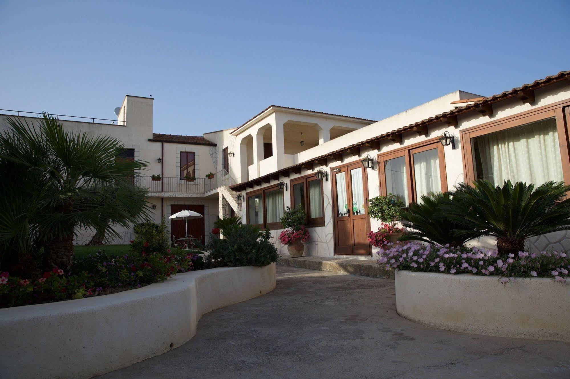 Villa Le Zarafe Ribera Esterno foto