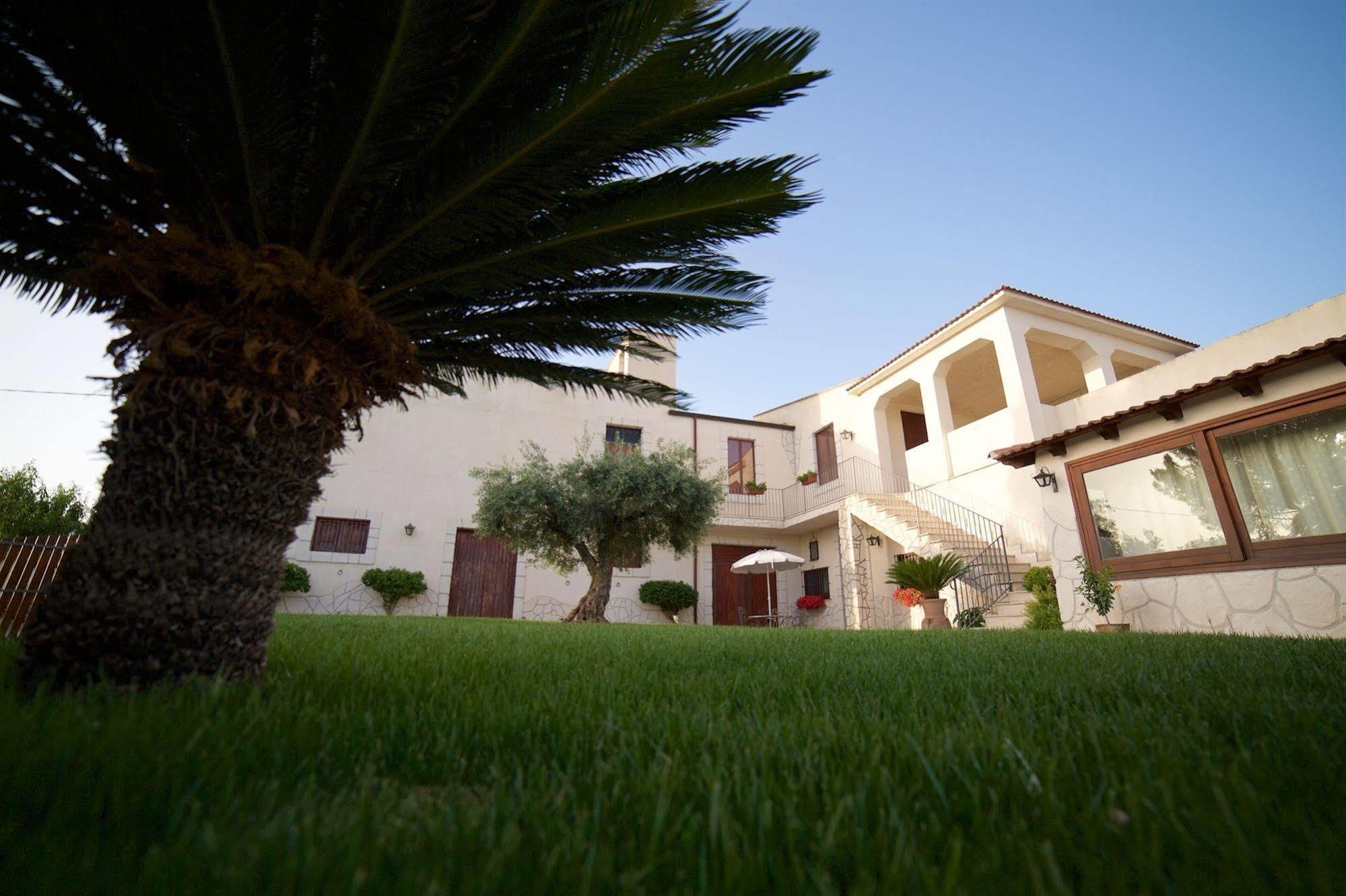 Villa Le Zarafe Ribera Esterno foto